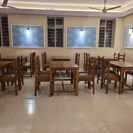 Hotel Ananda Kashi فاراناسي المظهر الخارجي الصورة