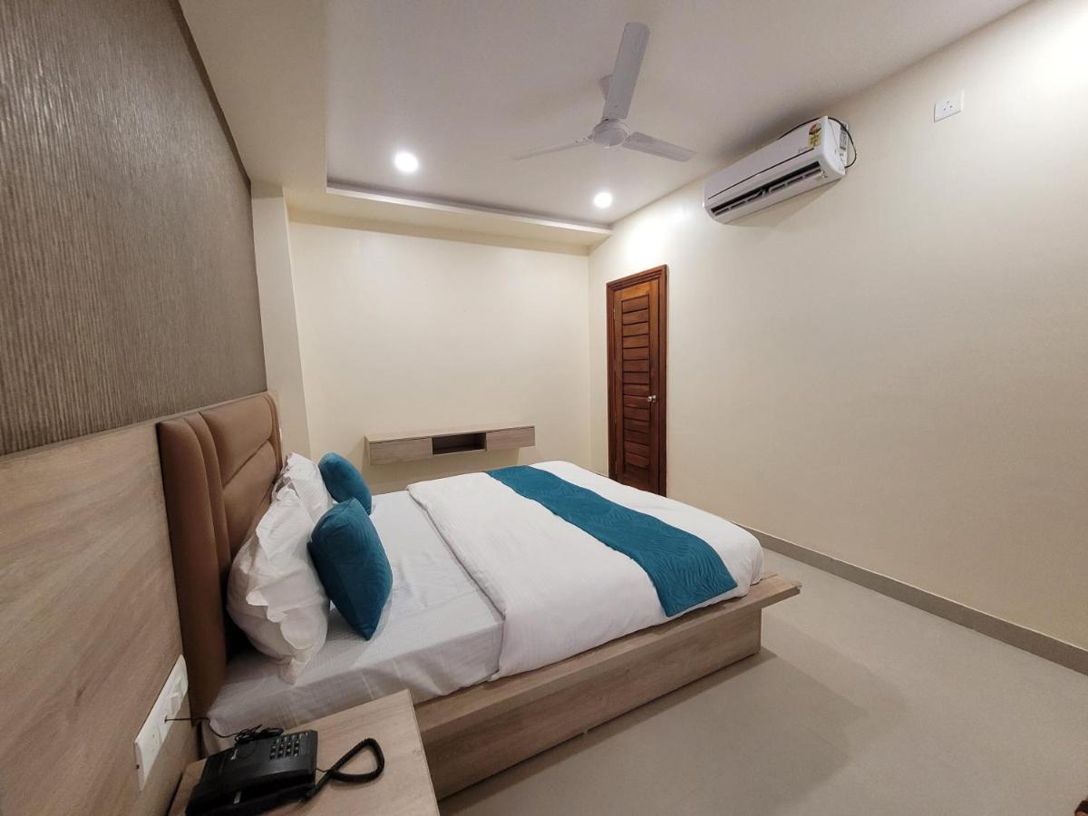 Hotel Ananda Kashi فاراناسي المظهر الخارجي الصورة