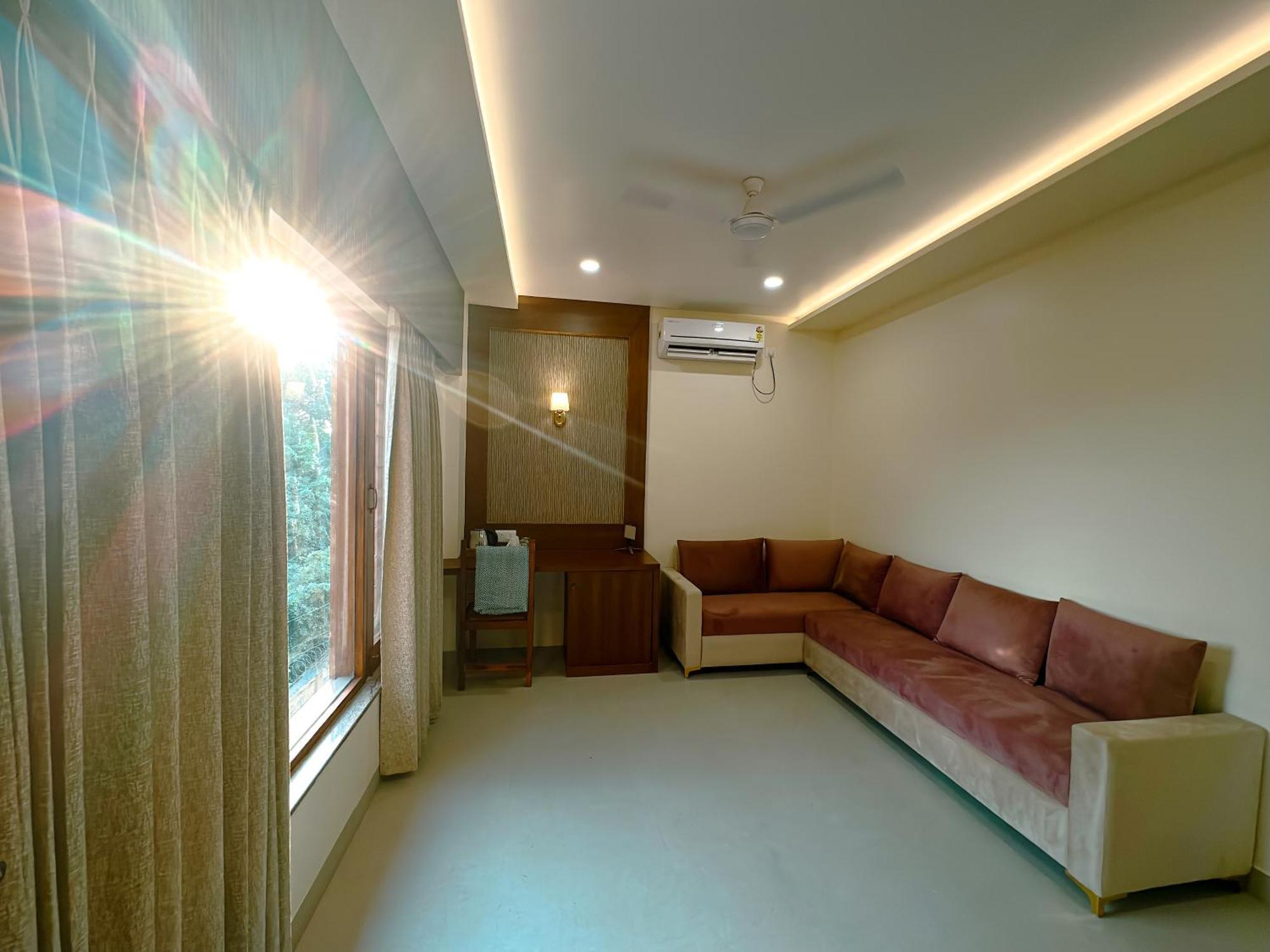 Hotel Ananda Kashi فاراناسي المظهر الخارجي الصورة