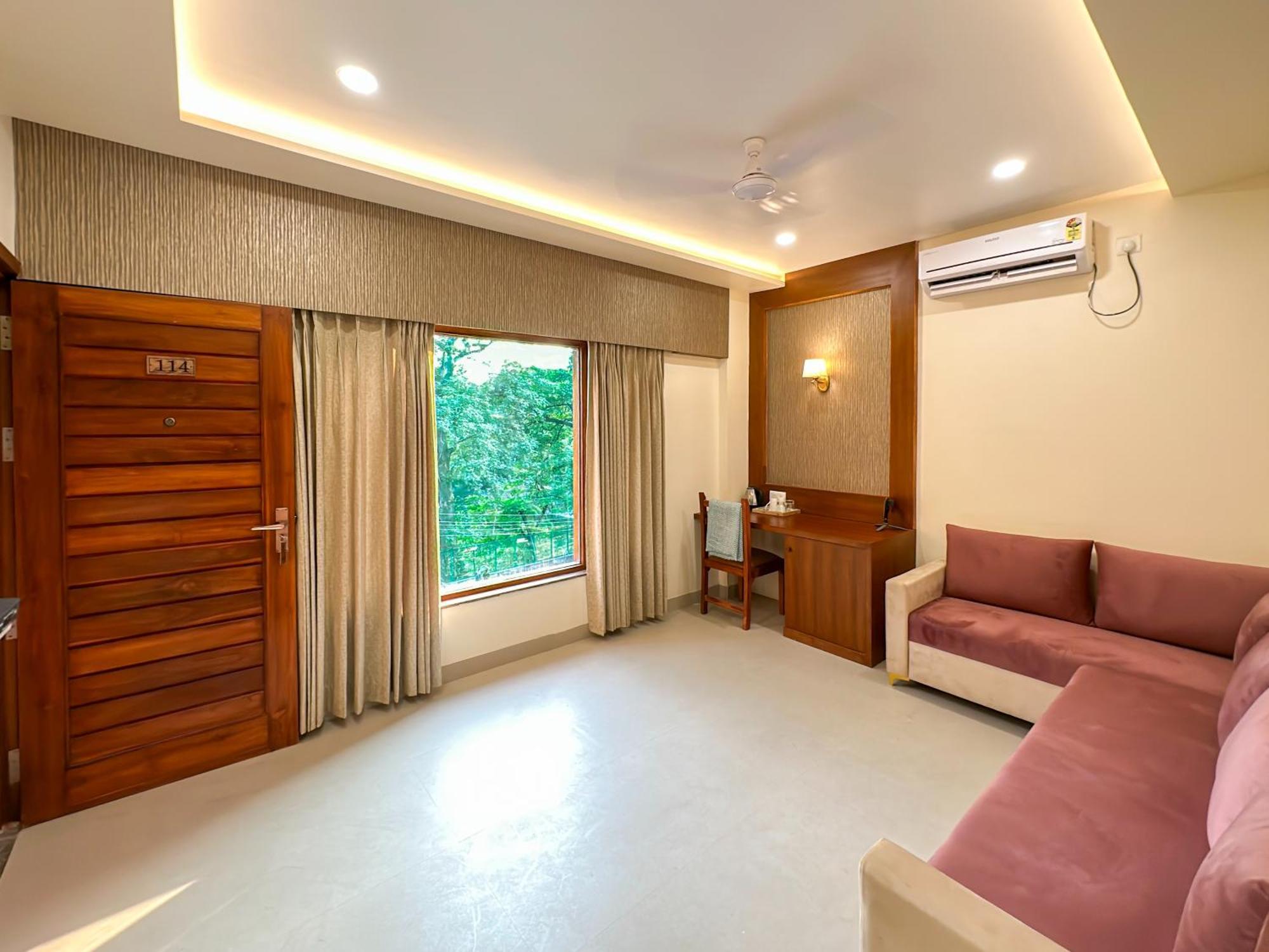 Hotel Ananda Kashi فاراناسي المظهر الخارجي الصورة